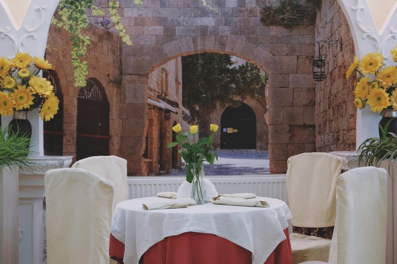 Zajazd Restauracja Paradise شابلينيك المظهر الخارجي الصورة